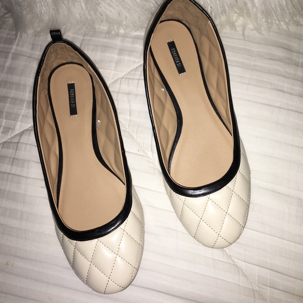 Cream Flats